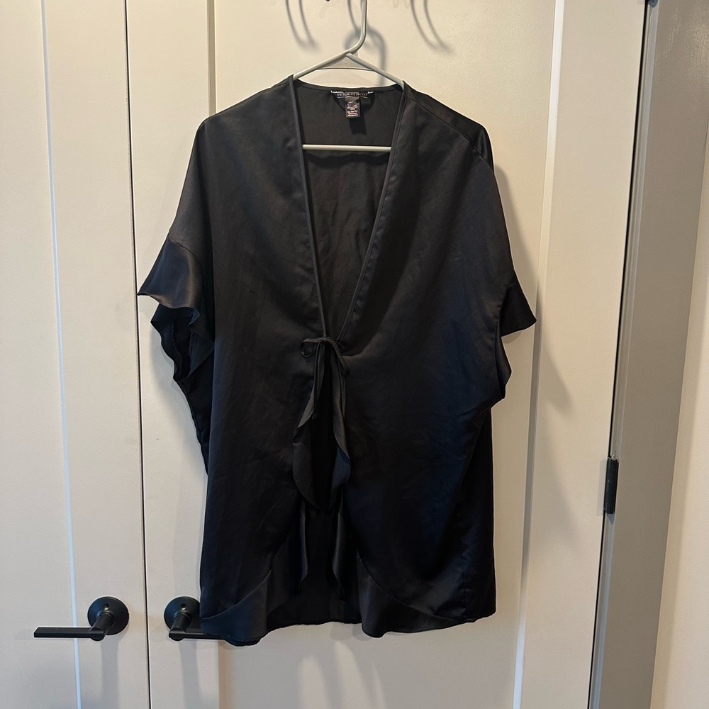 Victoria’s Secret Robe - Picture 3 of 3